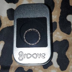 Groove life silicone leopard wedding band